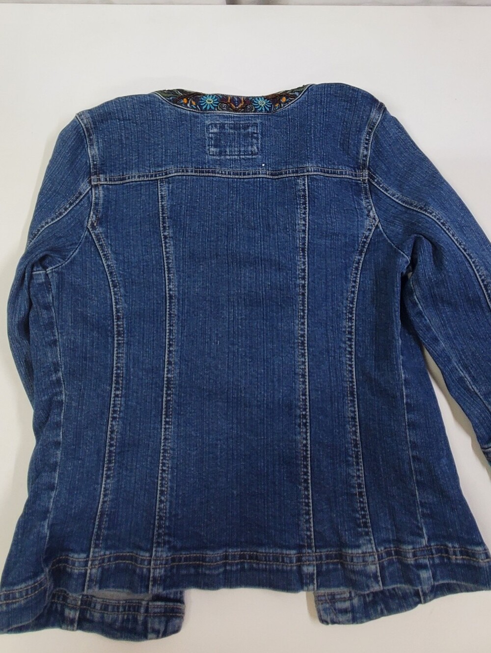 Live A Little Women's Embroidered Blue Denim 3/4 Sleeve Jacket XS - Picture 5 of 6
